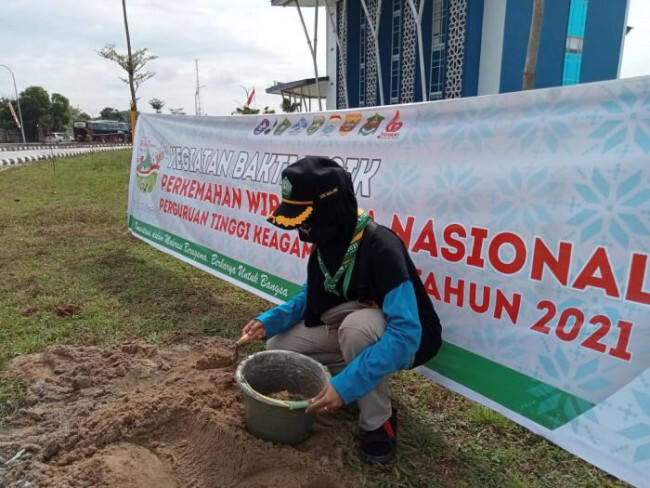 Di PWN, Racana UIN Malang Peroleh Pelatihan Teknik Pembuatan Biopori