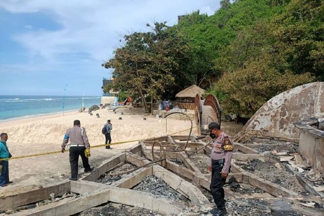 Polresta Denpasar Selidiki Penyebab Kebakaran Restoran di Kuta
