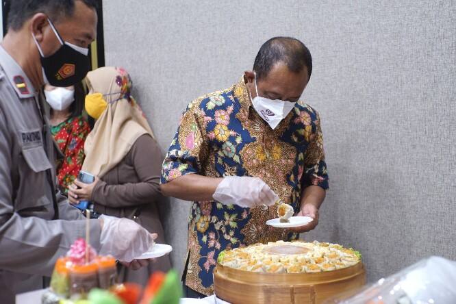 Surabaya Punya 3 Dapur Umum, Bantu Ekonomi Warga