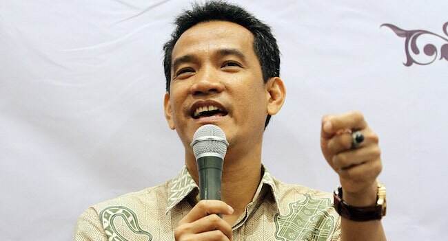 Daripada Formula E, Refly Harun Minta KPK Kasus Pejabat Bisnis PCR