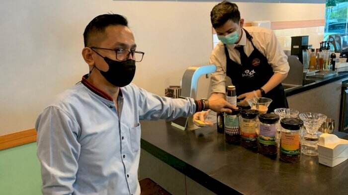 Ada Promo Buy 1 Get 1, Maxx Coffee Ratulangi Hadir dengan Konsep Berbeda