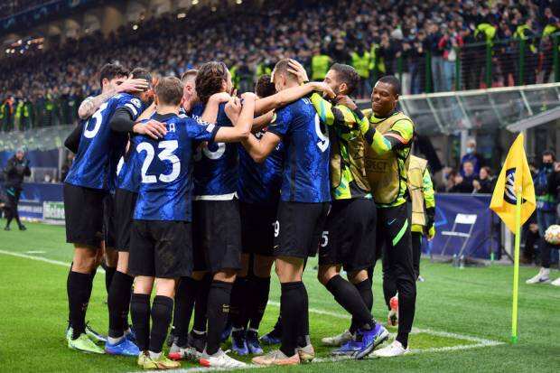 Hasil Liga Champions Inter vs Shakhtar: Dua Gol Dzeko Bantu I Nerazzurri Berjaya