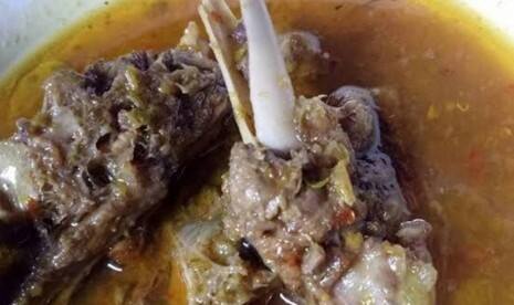 Bolehkah Orang Tua Asuh Selenggarakan Aqiqah?