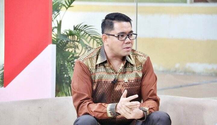 Terbongkar! Ternyata Arteria Dahlan Sempat Tidak Dilayani saat Membuat Laporan karena...