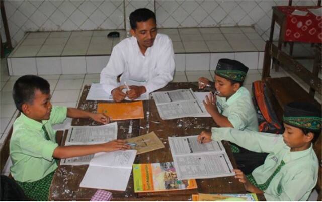 Sambut HGN 2021, Kemenag Perteguh Komitmen Guru Cerdaskan Anak Negeri