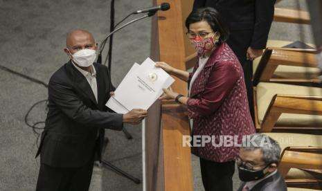 Sri Mulyani: UU HKPD Akan Tingkatkan Rasio Pajak Daerah