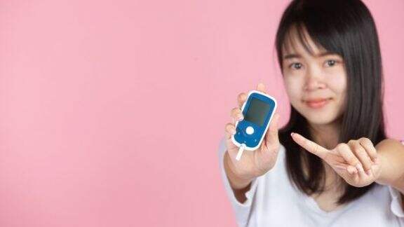 Diabetesi Merapat! Dokter Sebut Tak Ada Makanan yang DIlarang Bagi Penyandang Diabetes, tapi...