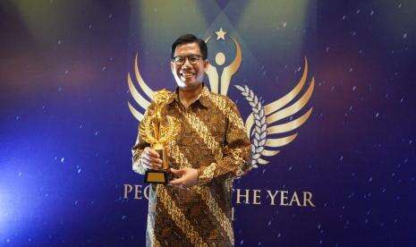 Rumah Zakat Terima Penghargaan People of The Year 2021