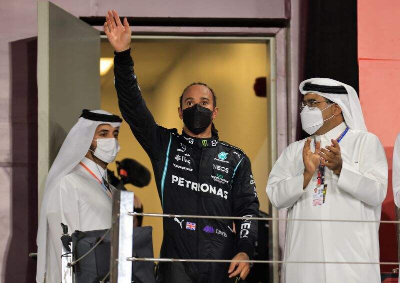 Jangan Senang Dulu Fans Max Verstappen, Lewis Hamilton Diprediksi Bakal Juara F1 2021