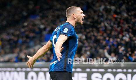 Dzeko Semringah Jadi Penentu Inter ke 16 Besar Liga Champion