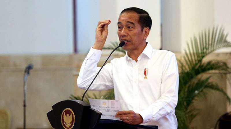 Anggaran Daerah Rp226 Triliun Tersimpan di Bank Belum Dipakai, Jokowi: Logikanya Gak Kena