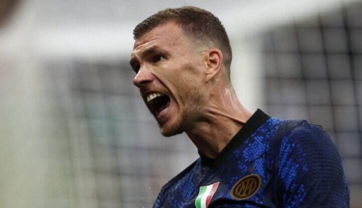 Edin Dzeko Senang Bantu Loloskan Inter ke 16 Besar