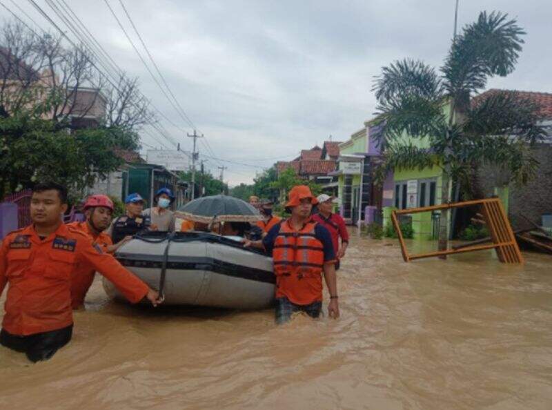 Hujan Lebat, 12.518 Jiwa Terdampak Banjir di Tegal