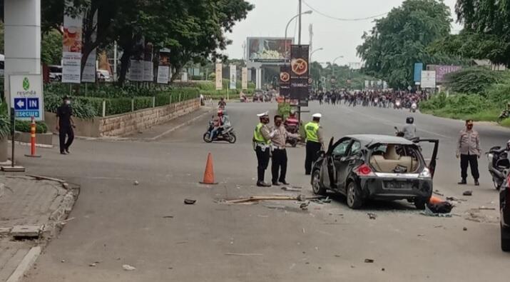 Bentrok Ormas di Karawang, 1 Tewas dan 2 Penumpang Honda Brio Kritis Diamuk Massa