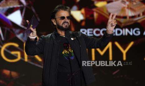 Ringo Starr Bikin MasterClass Daring untuk Drummer Pemula