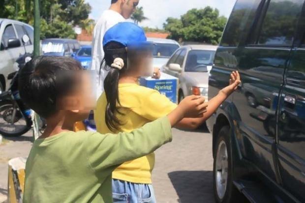 Bocah Mengemis di Ahmad Yani Banjarmasin, Diduga Korban Eksploitasi Anak