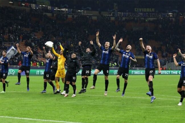 Inter Lolos Babak 16 Setelah Penantian 10 Tahun