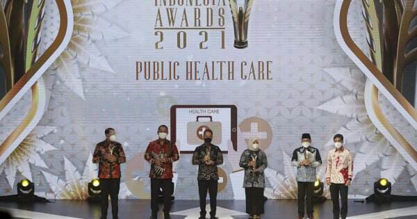 Program Makassar Recover Raih Penghargaan Indonesian Awards 2021