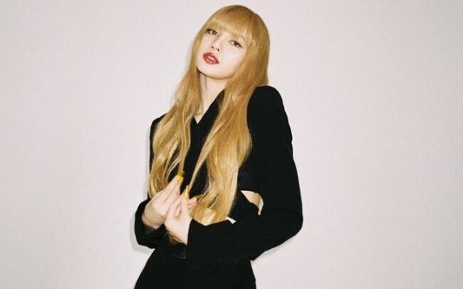 Lisa BLACKPINK Poistif Terpapar Covid-19
