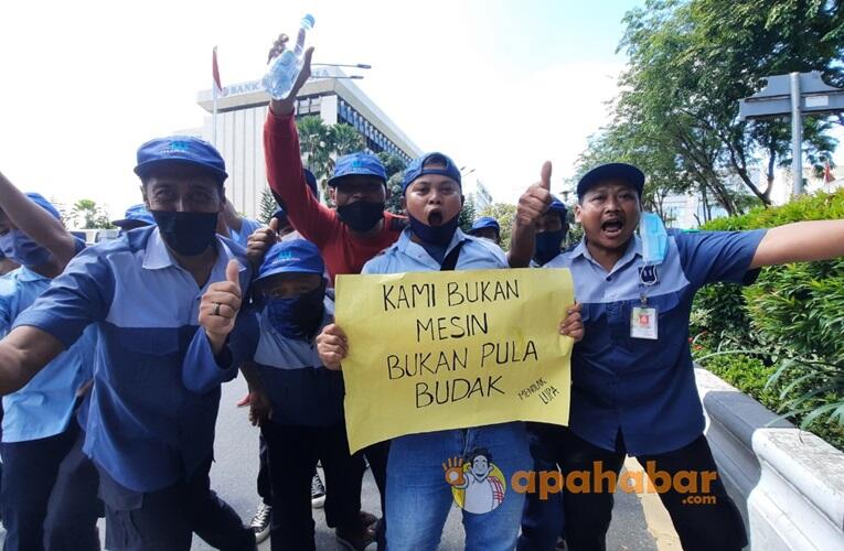 Buruh Demo Desak Revisi UMP di DPRD Kalsel Ungkap Fakta Soal Paman Birin