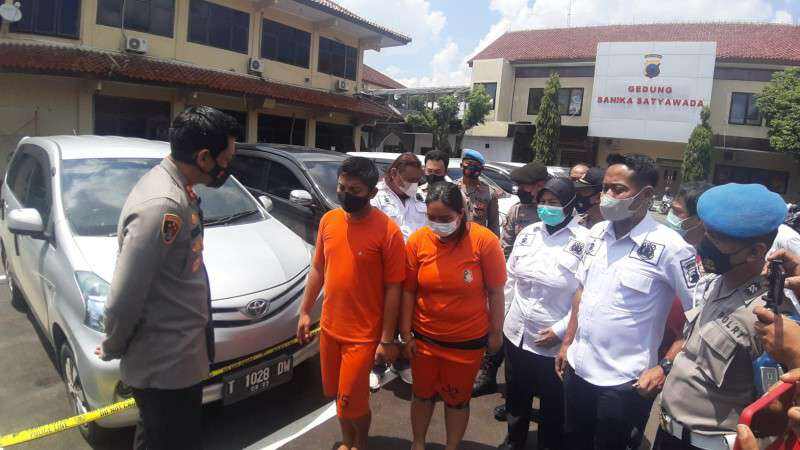 Gadaikan 13 Mobil Rental di 12 Lokasi, Pasangan Suami-Istri Ditangkap Polisi di Brebes