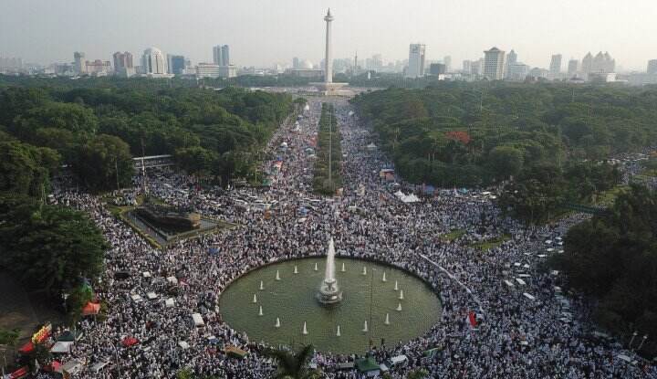 Panitia Reuni 212 Jangan Kaget Yah! Dengar Baik-Baik Omongan Pak Polisi...