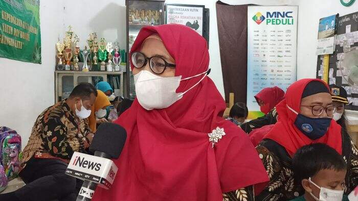 MNC Peduli Salurkan Peralatan Belajar, Kepala PAUD Flamboyan: Terima Kasih Semoga Bermanfaat