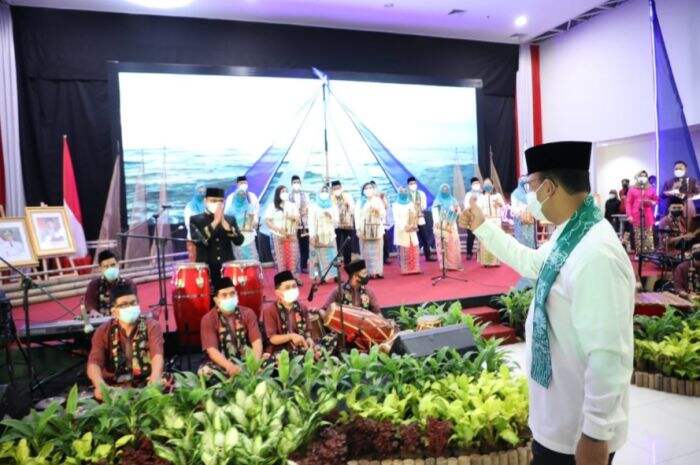 HGN 2021, Gubernur Anies: Guru di Jakarta Harus Menginsipirasi