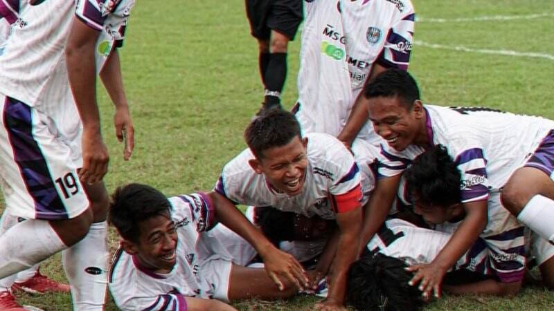 Sama-sama Menang Tiga Gol tanpa Balas