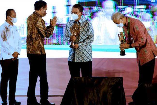 Jateng Raih Penghargaan Provinsi Terbaik Layanan Investasi Nasional 2021