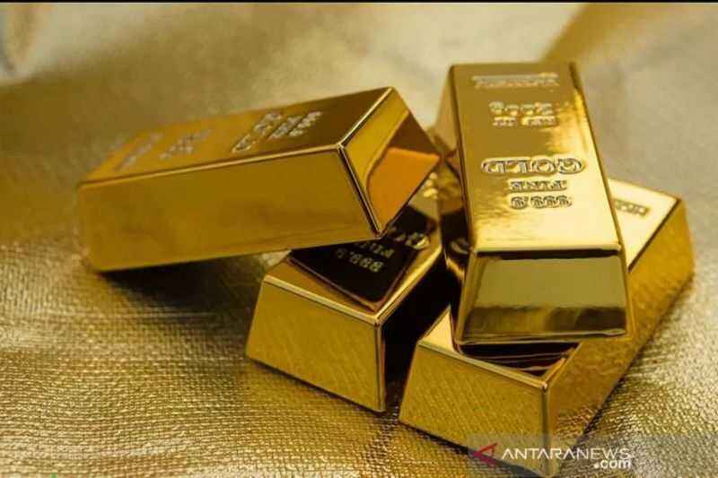 Harga Emas Naik di Asia Dipicu Dollar Melemah