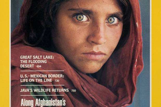 Gadis Afghanistan Cover National Geographic Dievakuasi ke Italia