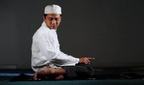 Tiga Keutamaan Sholat Malam