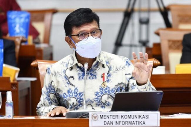 Menkominfo: Tak Ada Penyekatan, Lalin Lebih Tertib dan Ketat