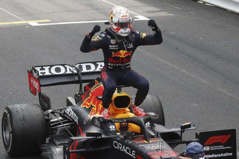 Formula 1 Sisa Dua Seri, Bos Mercedes Ancam Red Bull Racing