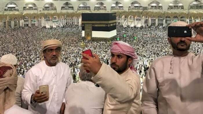 Arab Saudi Resmi Larang Swafoto di Masjidilharam dan Masjid Nabawi