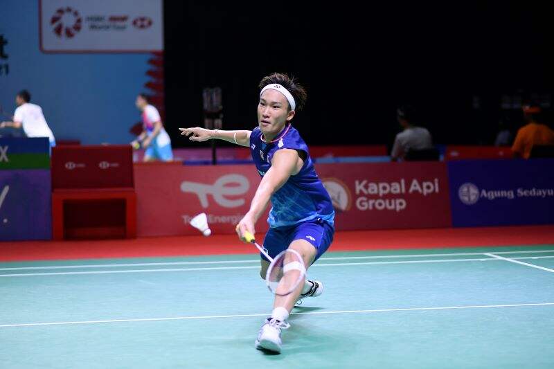 Kento Momota Beberkan Penyebab Kalah dari Loh Kean Yew di 16 besar Indonesia Open 2021