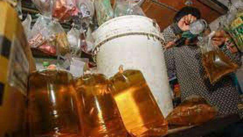 Indonesia Produsen Besar Kelapa Sawit, DPR: Kenapa Harga Minyak Gorengnya Mahal?