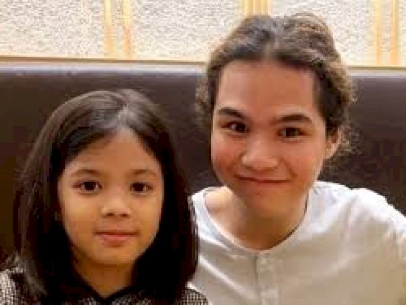 Tak Suka Adiknya Berbusana Seksi, Dul Jaelani: Cowok-Cowok Itu Bandel Loh !