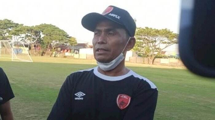 Sambil Tunggu Pelatih Baru, Syamsuddin Batola Gantikan Sementara Milomir Seslija