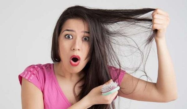 5 Cara Mudah Atasi Masalah Rambut Rontok, Anti Patah-Patah!