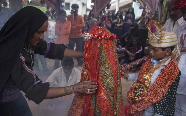 Heboh Pemuda Dilamar Bocah SMP Rp500 Juta, Perkawinan Anak di Gujarat Malah Jadi Tradisi