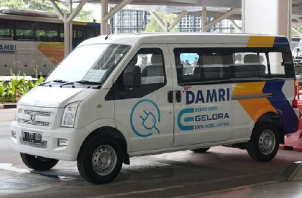 Menuju Elektrifikasi, Damri Uji Coba DFSK Gelora E