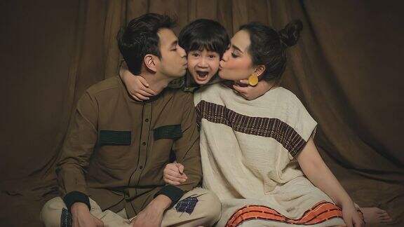Nagita Slavina Berurai Air Mata Pasca Melahirkan Anak Kedua, Langsung Tanya Perasaan Rafathar