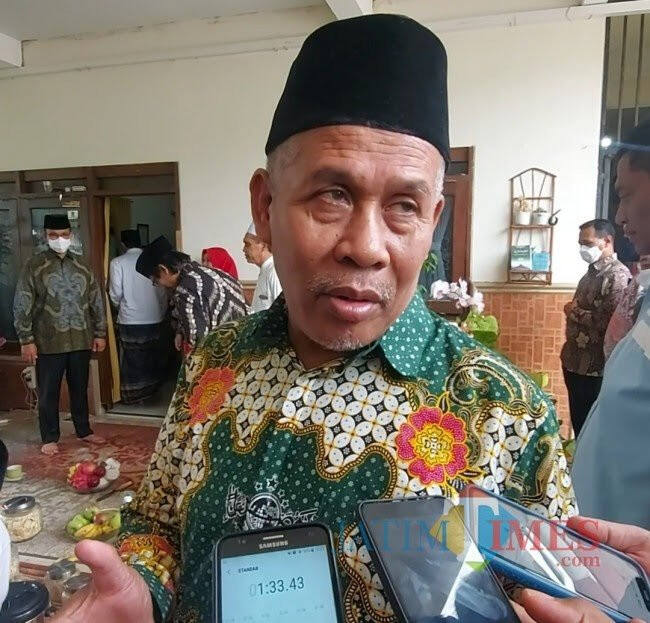 Pesan Bijak Ketua PWNU Jatim di Momen Hari Guru