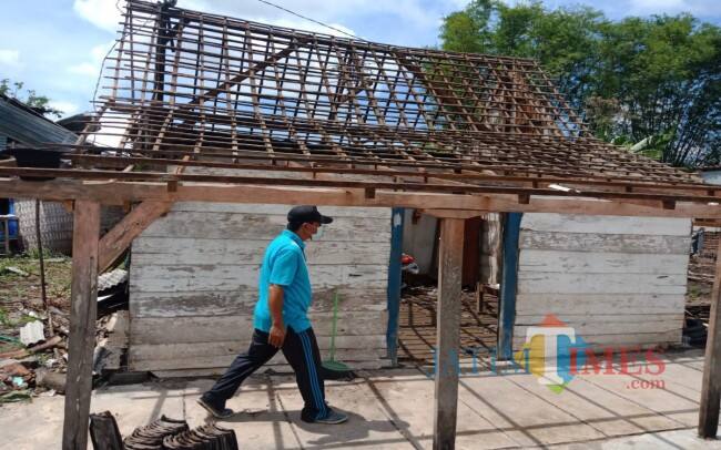 40 Warga Mengungsi usai Hujan Angin Terjang Satu Desa di Jombang