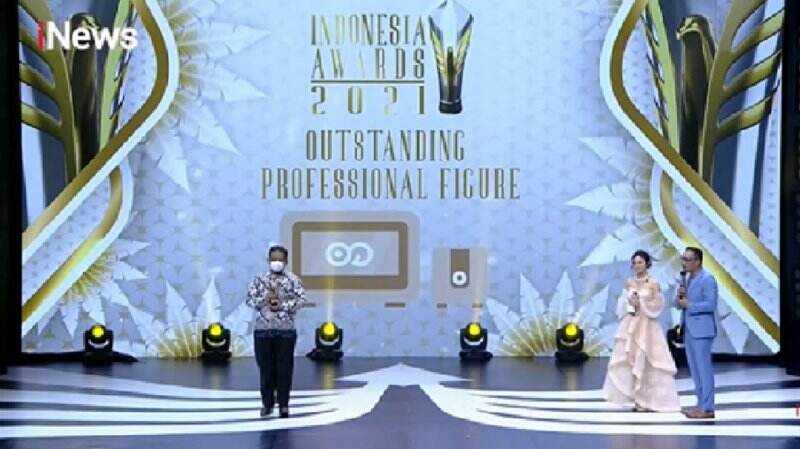 GeNose C-19 UGM Terima Anugerah Indonesia Award 2021