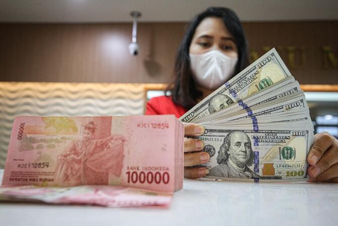 Putusan MK Pengaruhi Persepsi Investor, Rupiah Hari Ini Masih Melemah