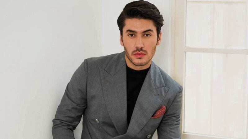 Biodata Bara Valentino Lengkap Umur dan Agama, Model Ganteng Keturunan Afghanistan