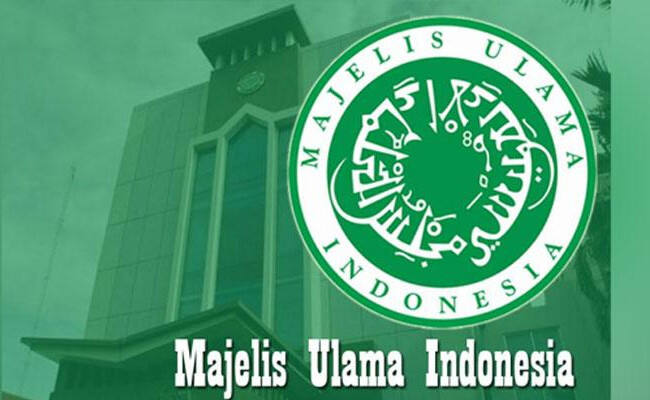 Heboh Balas-balasan Cuitan Mahfud vs Tifatul soal "Fatwa MUI Tak Wajib Diikuti"